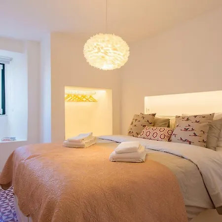 Apartment Brand New Bairro Alto Old Style Lisbon